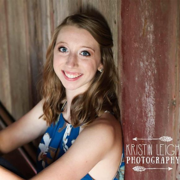 Meet your Posher, Hannah - Picture 1 of 1